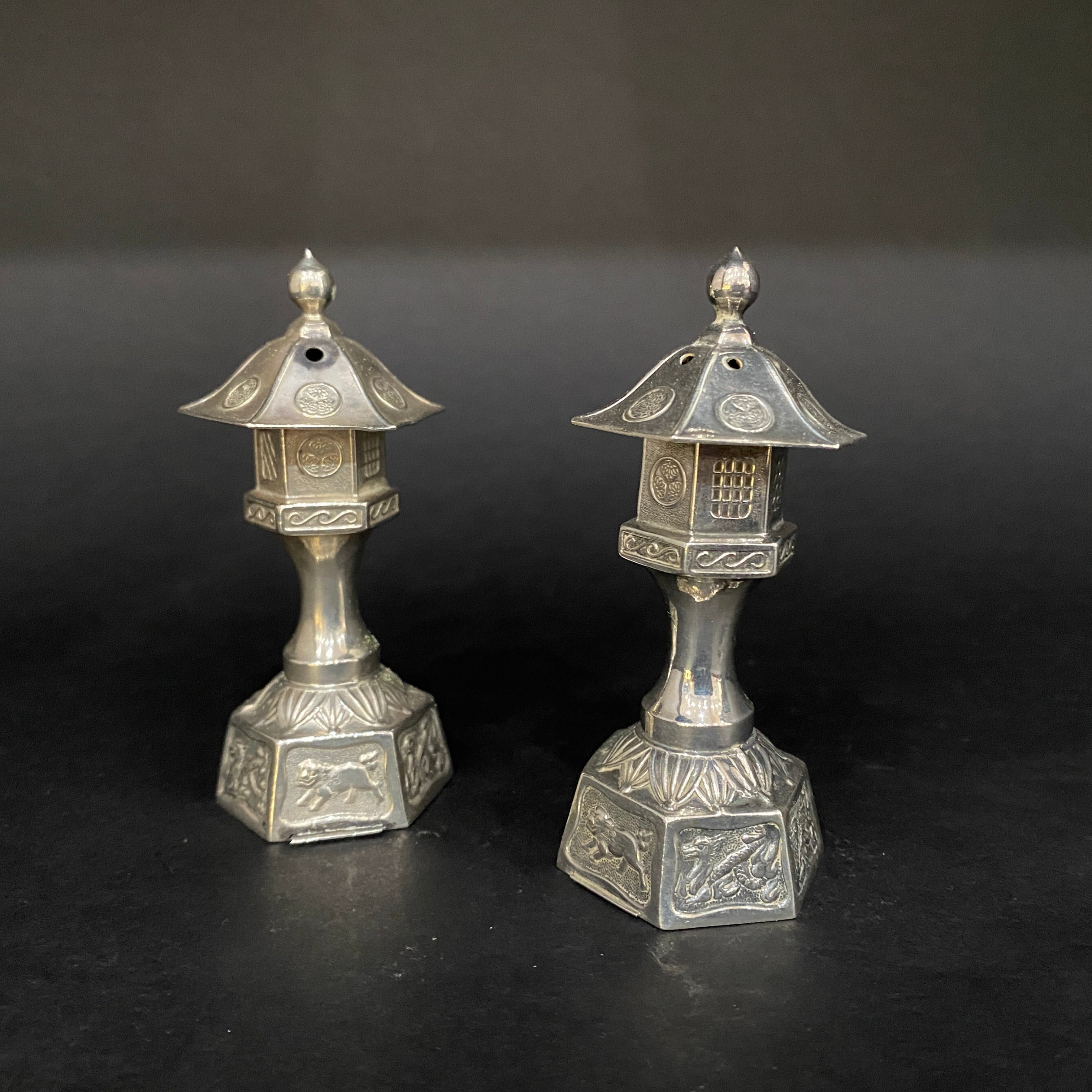 Pair of japanese silver salts