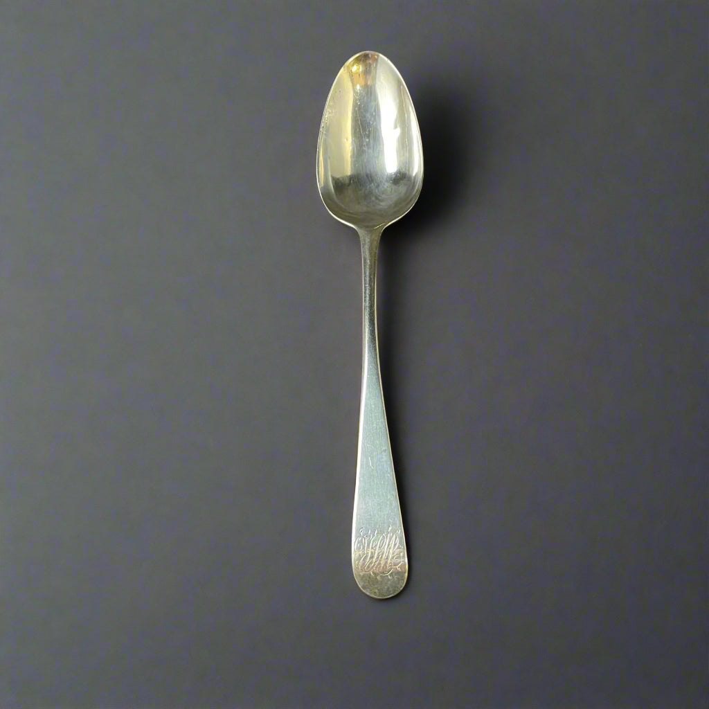 Georgian silver table spoon made in London 1771 by William Collins