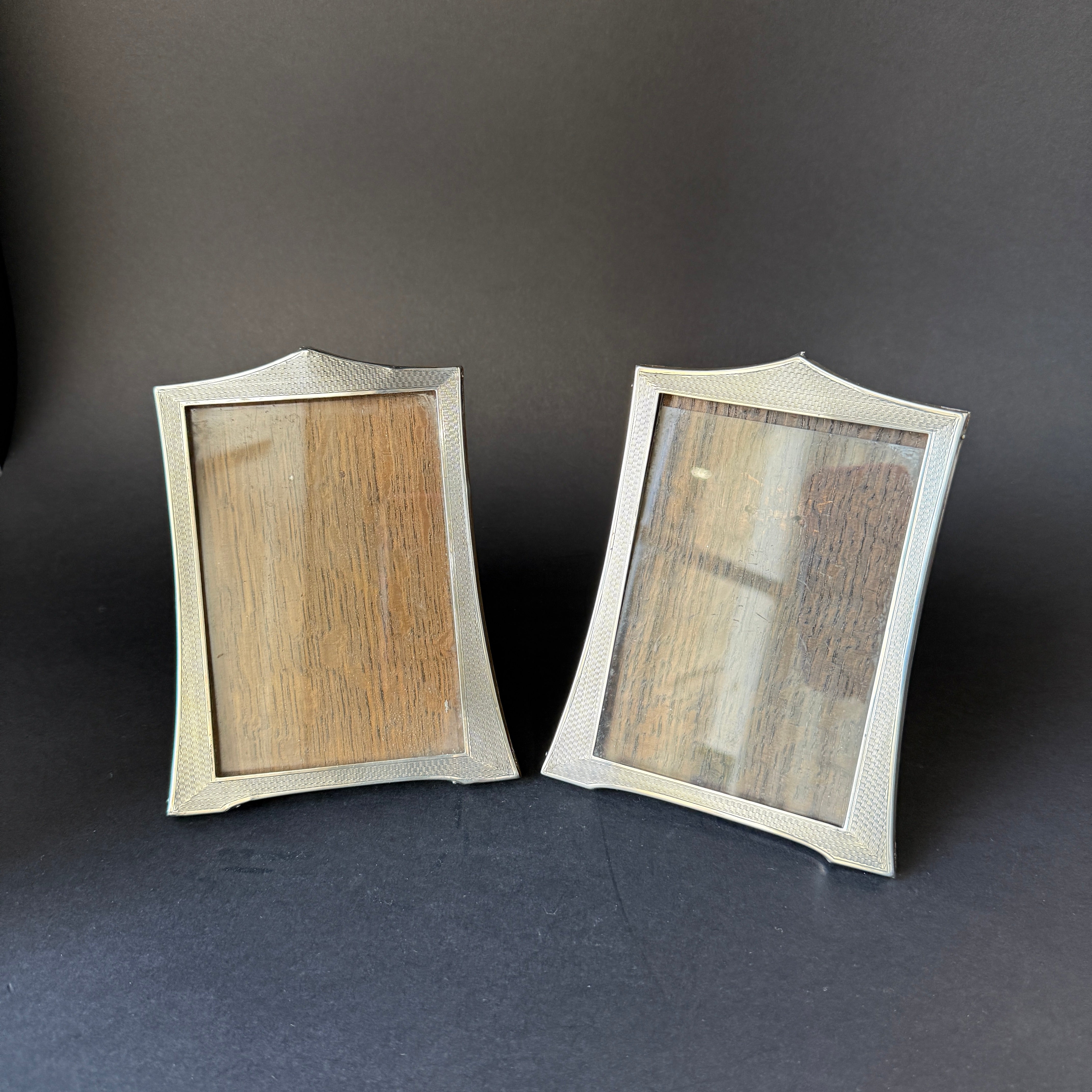 5x3” Art Deco silver machine turned photo frame made in Birmingham 1929