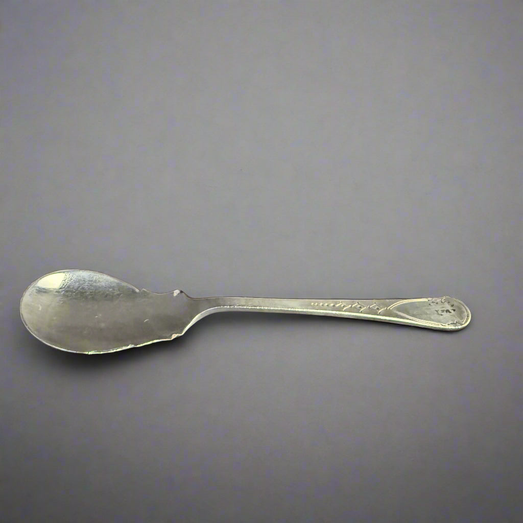 Silver jam spoon made in Sheffield 1946 by Lawrence Allen