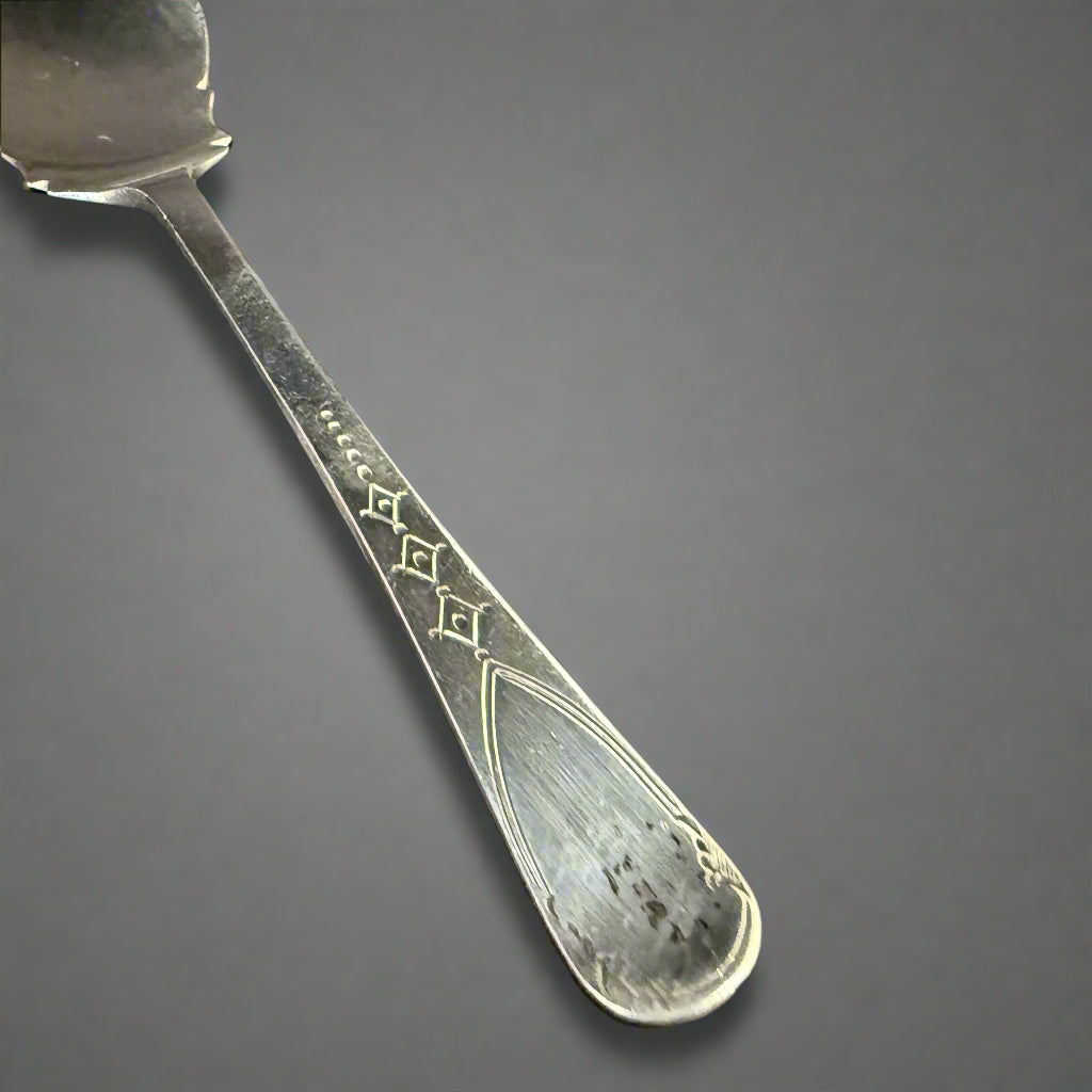 Silver jam spoon made in Sheffield 1946 by Lawrence Allen