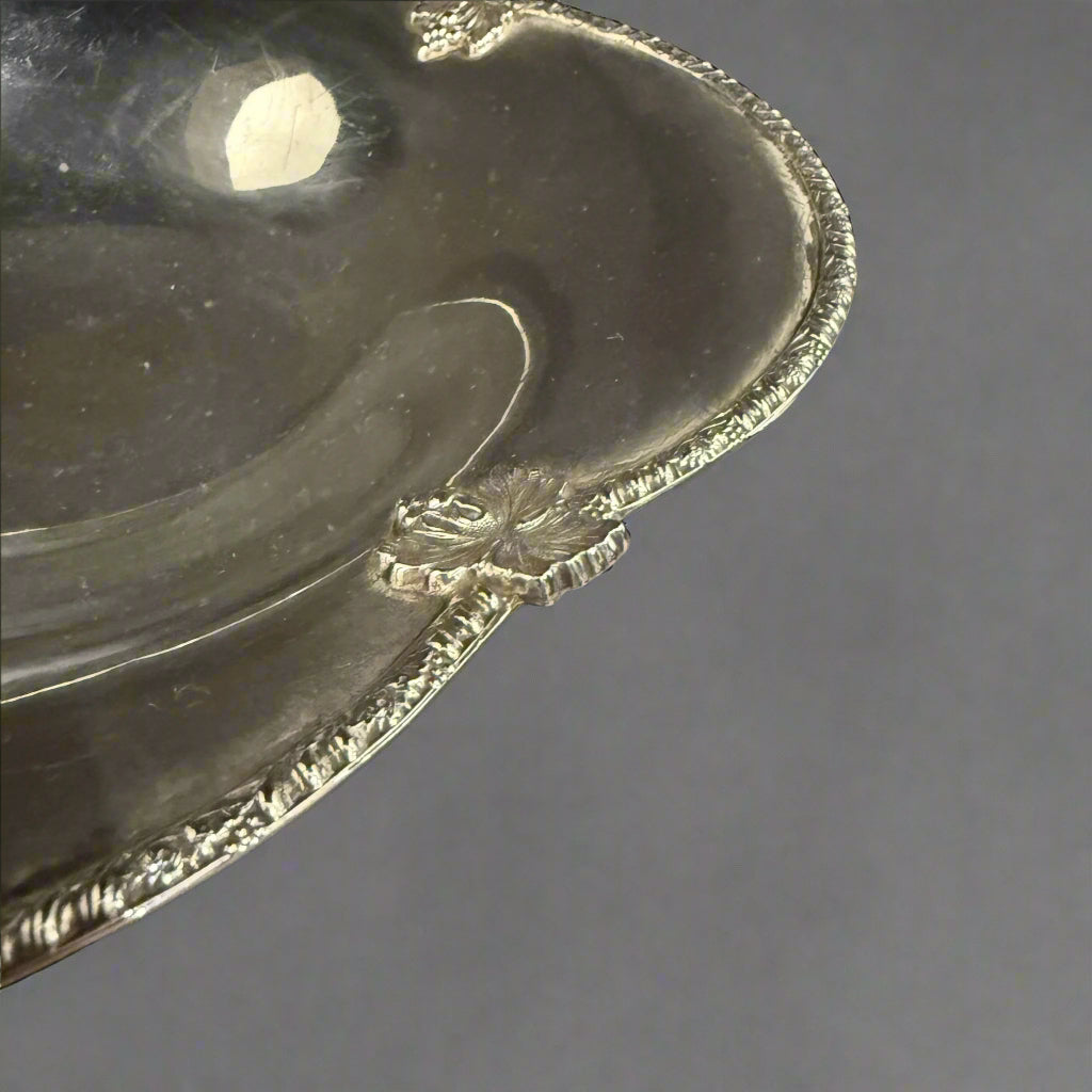 Decorative silver bowl made in Birmingham 1939