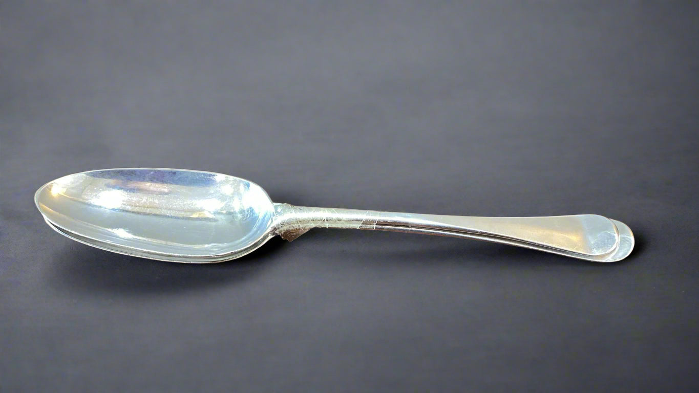 pair of georgian silver dinner spoons