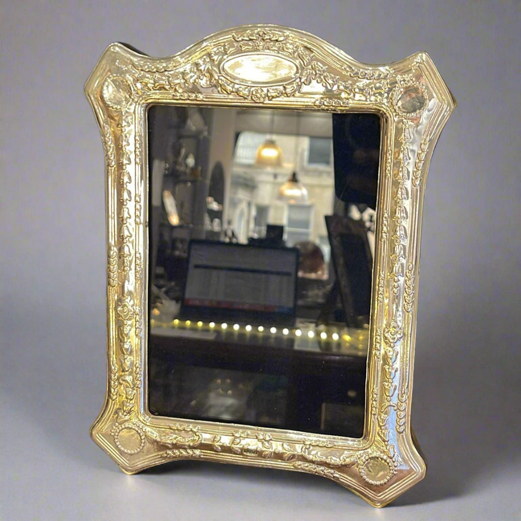 modern silver frame