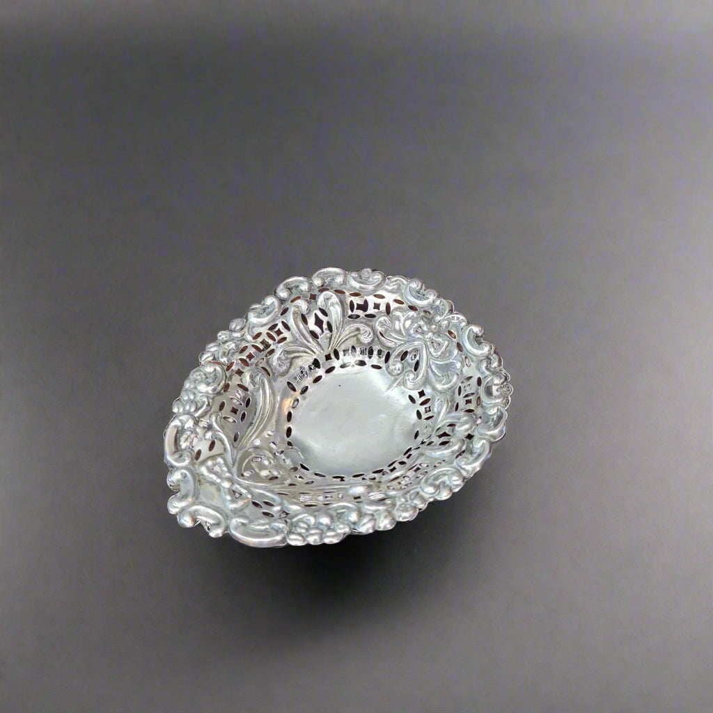 Silver pierced bon bon dish made in Birmingham 1886 by Miller Brothers