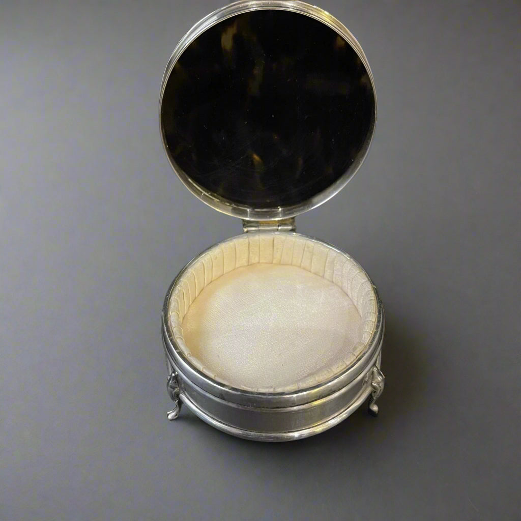 Silver and tortoise shell jewellery box with velvet lining made in Birmingham 1925 by Henry Matthews