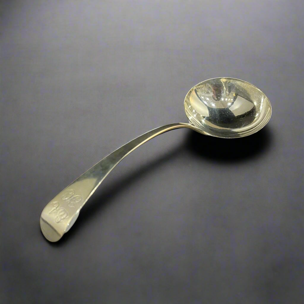 Sauce ladle by William Summer of London 1792.