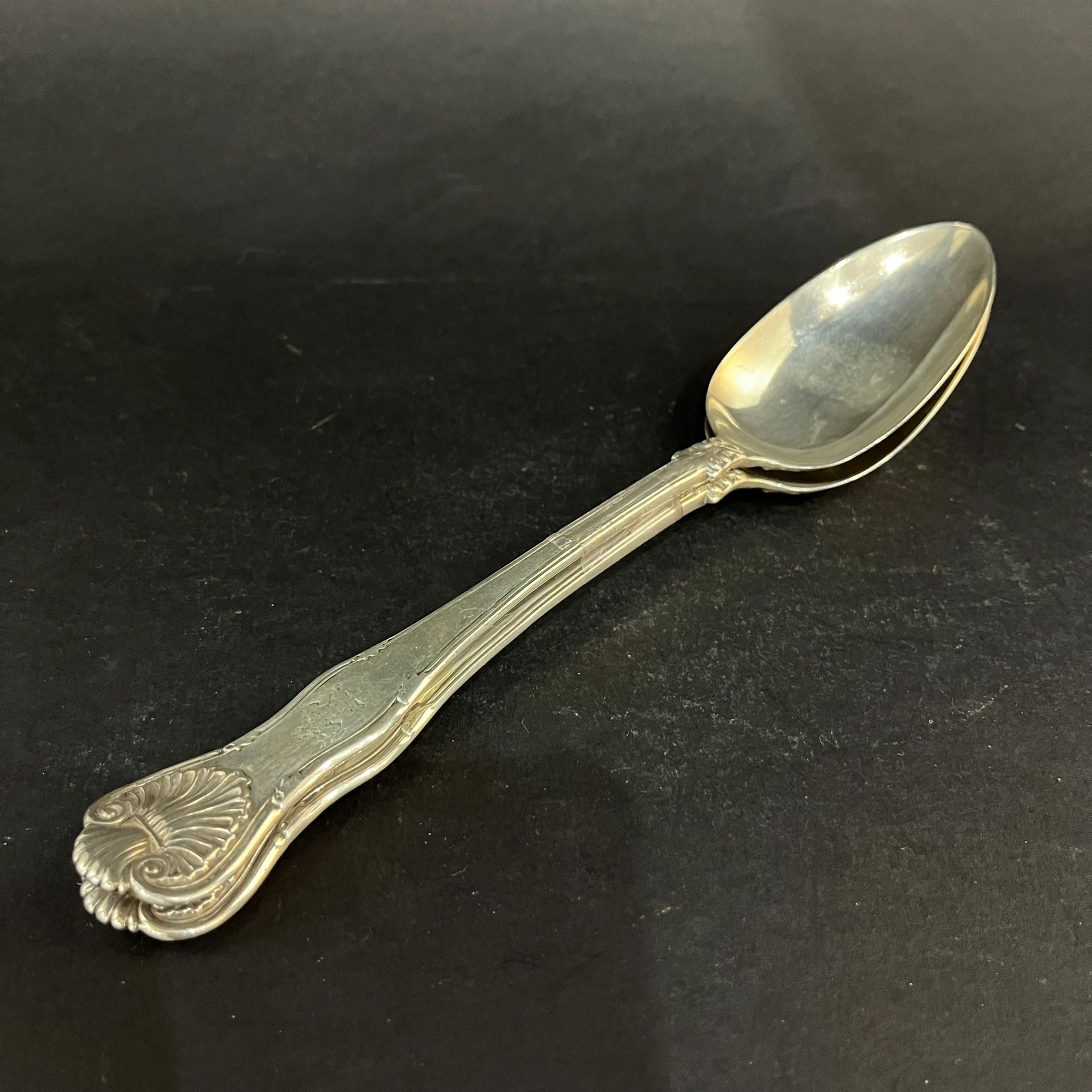 pair of georgian silver dinner spoons